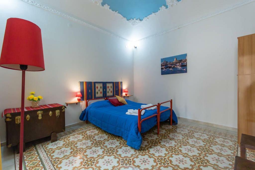 The Twins Rooms In Trapani 1 Buitenkant foto